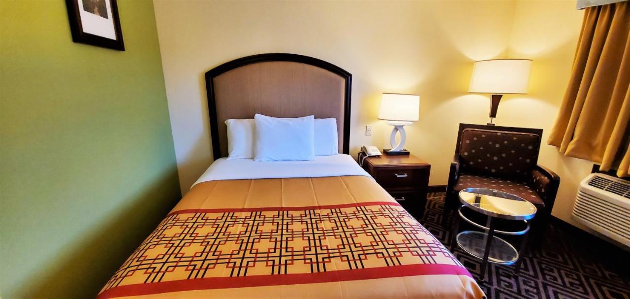 Travel Inn And Suites- Sikeston Miner I-55 Exit-67 Ngoại thất bức ảnh