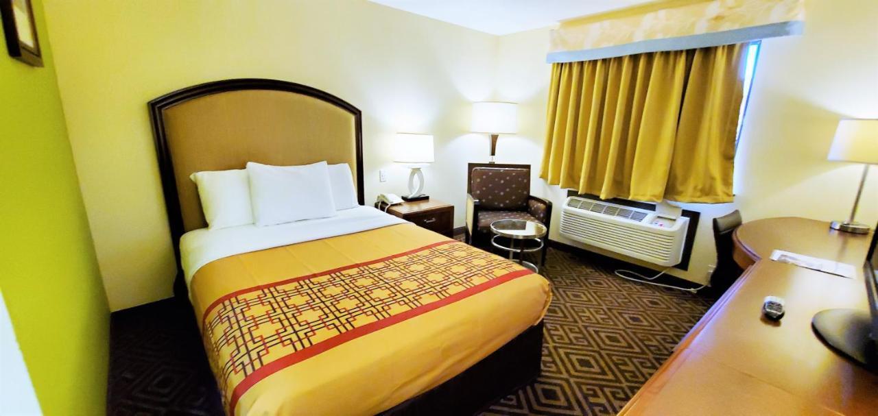 Travel Inn And Suites- Sikeston Miner I-55 Exit-67 Ngoại thất bức ảnh